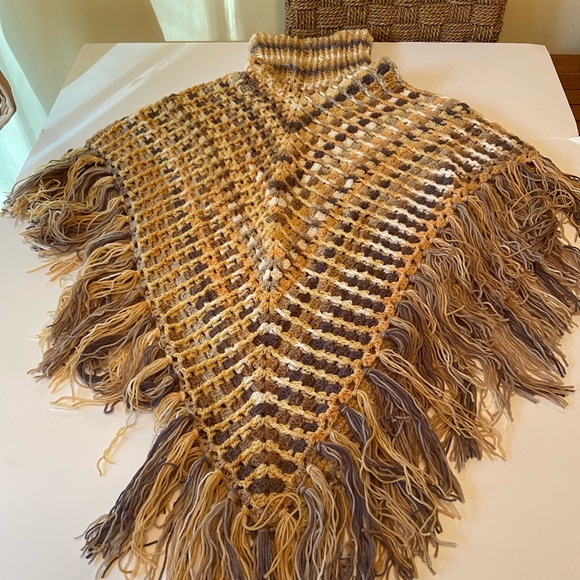 Crochet Poncho - Picture 11 of 11